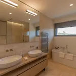 Messinian Nest Villa *