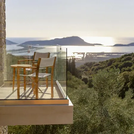 Messinian Nest Villa *