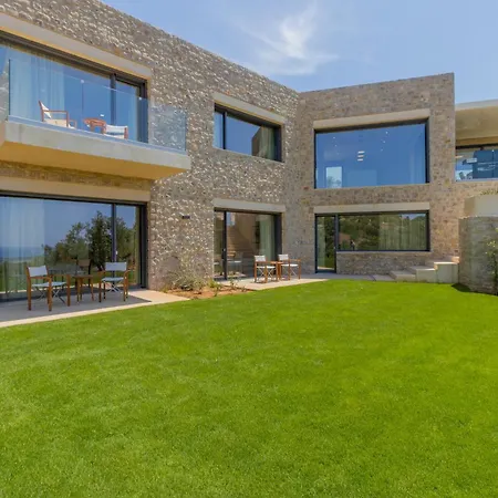 Messinian Nest Villa Gialova