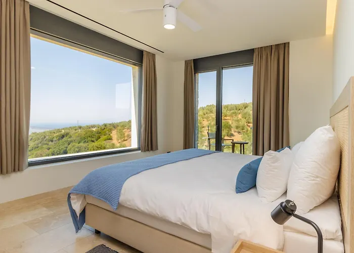 Messinian Nest Villa