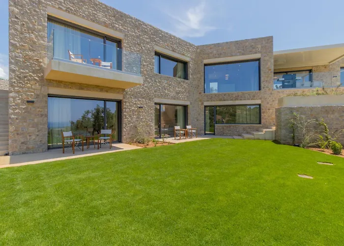 Messinian Nest Villa Gialova