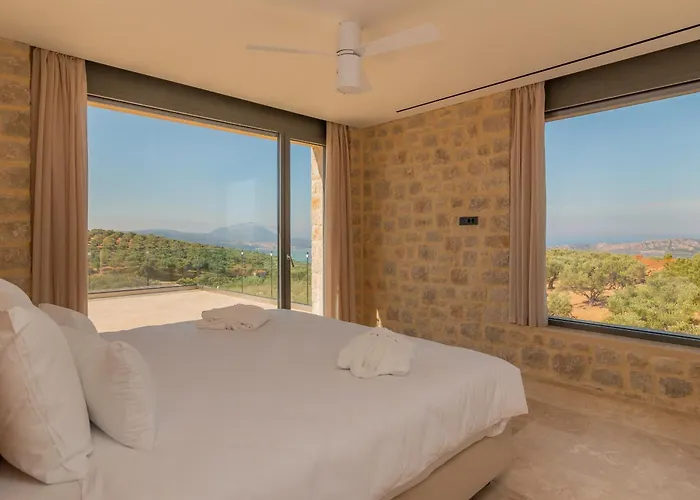 Messinian Nest Villa
