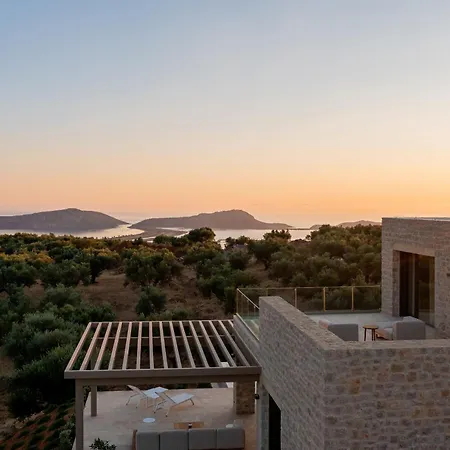 Messinian Nest 빌라