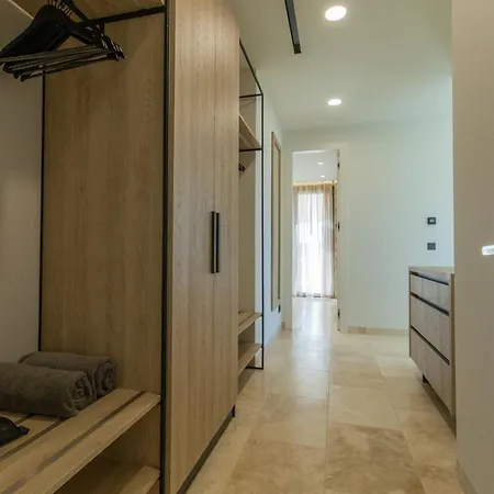 Messinian Nest Gialova