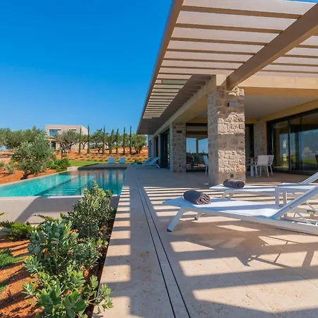 Messinian Nest * يالوفا