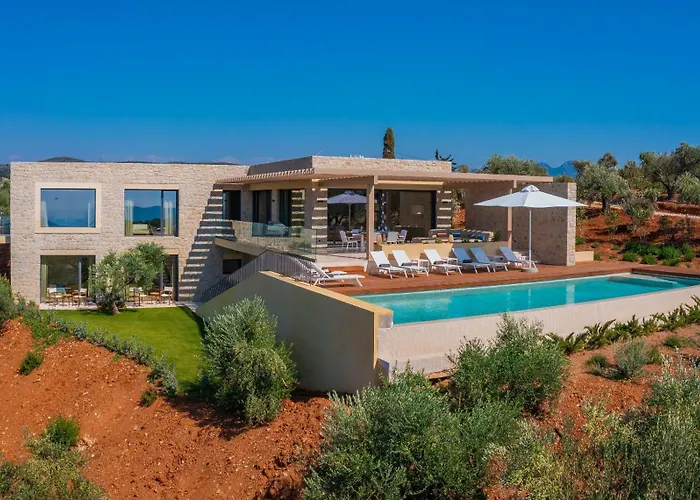 Messinian Nest Villa *
