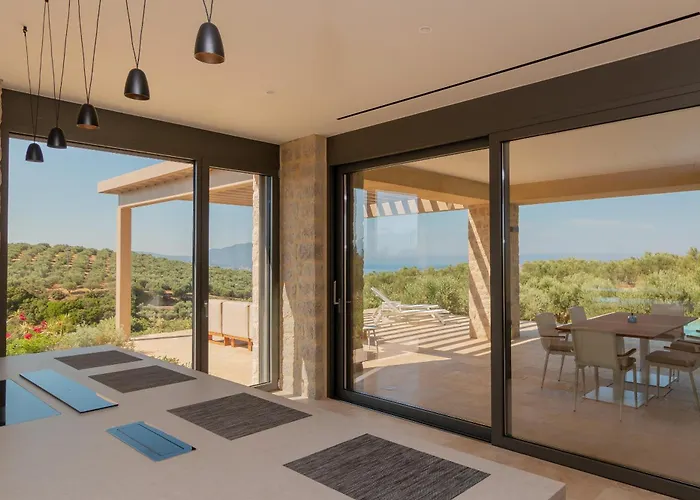 Messinian Nest Villa Gialova